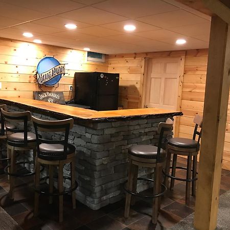 Rough Cut Lodge Gaines Esterno foto
